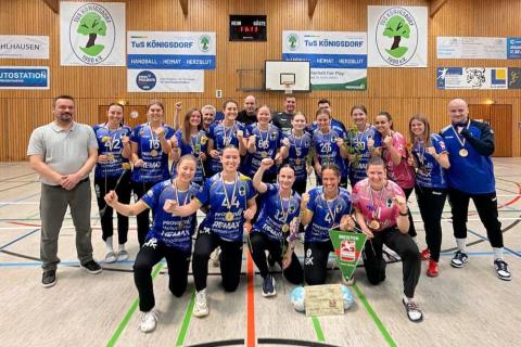 TuS Königsdorf krönt perfekte Saison – Meisterehrung für die 1. Damen