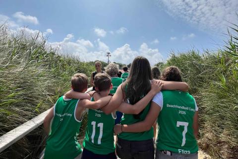 Sonne, Strand und Beachhandball