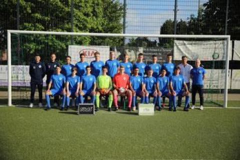 U19